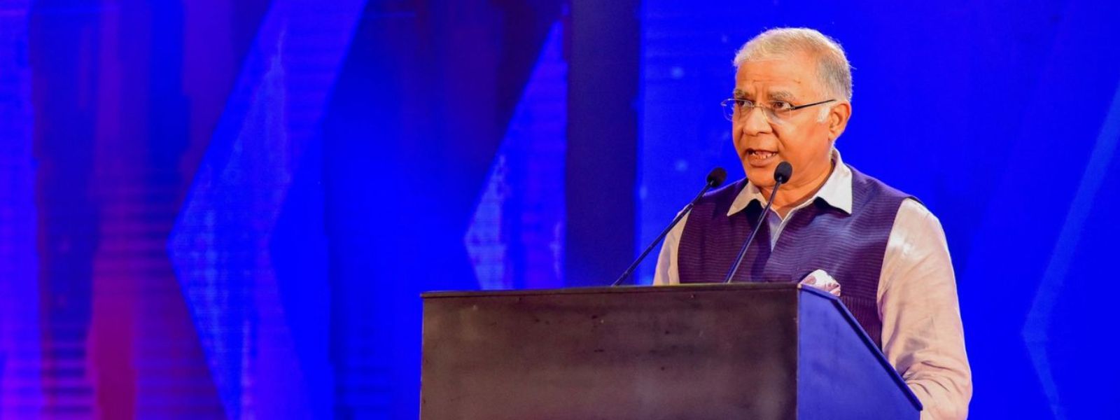 Santosh Jha Calls for Startup Synergy